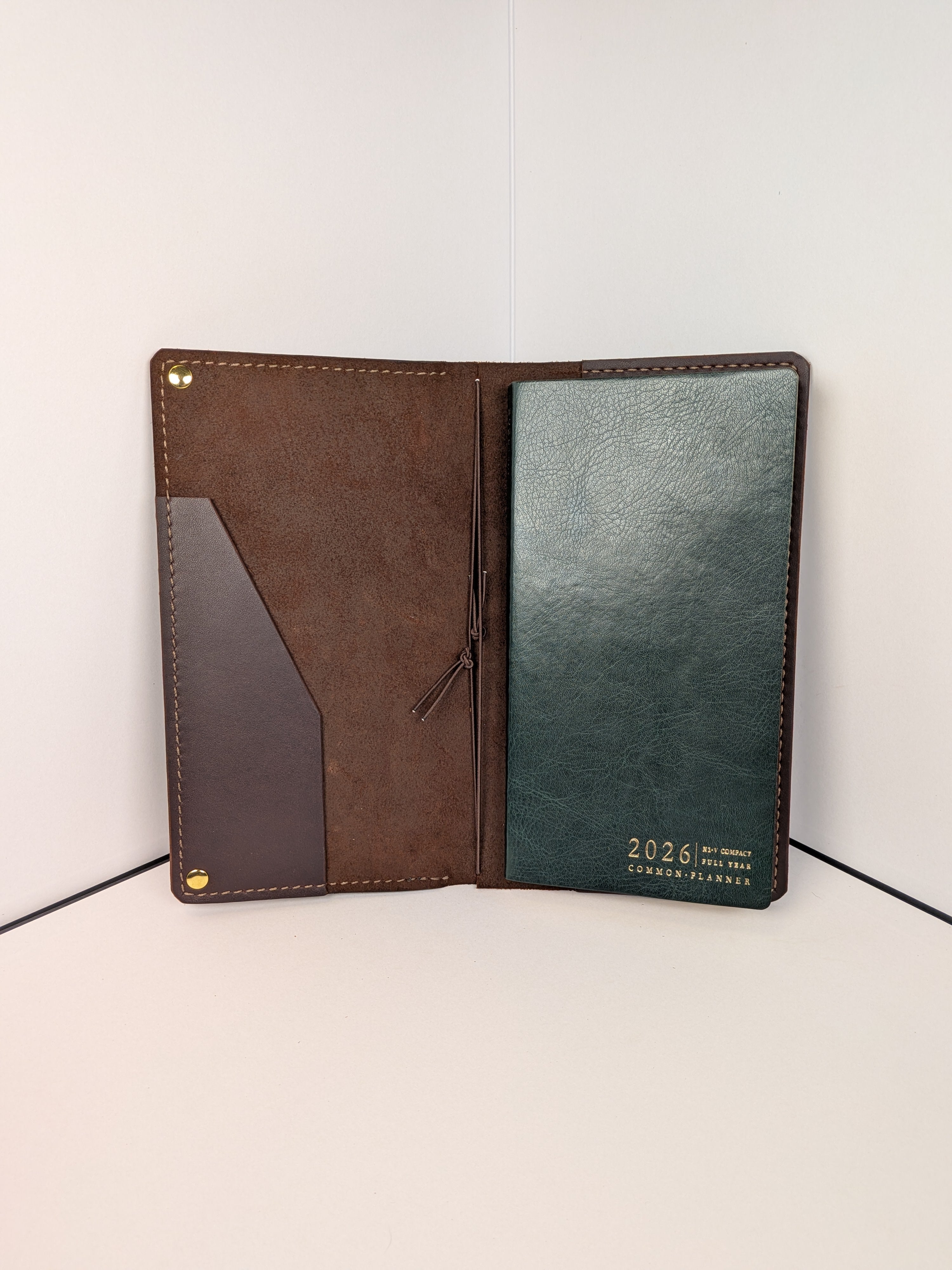 Traveler's Notebook Utility Cover in Espresso