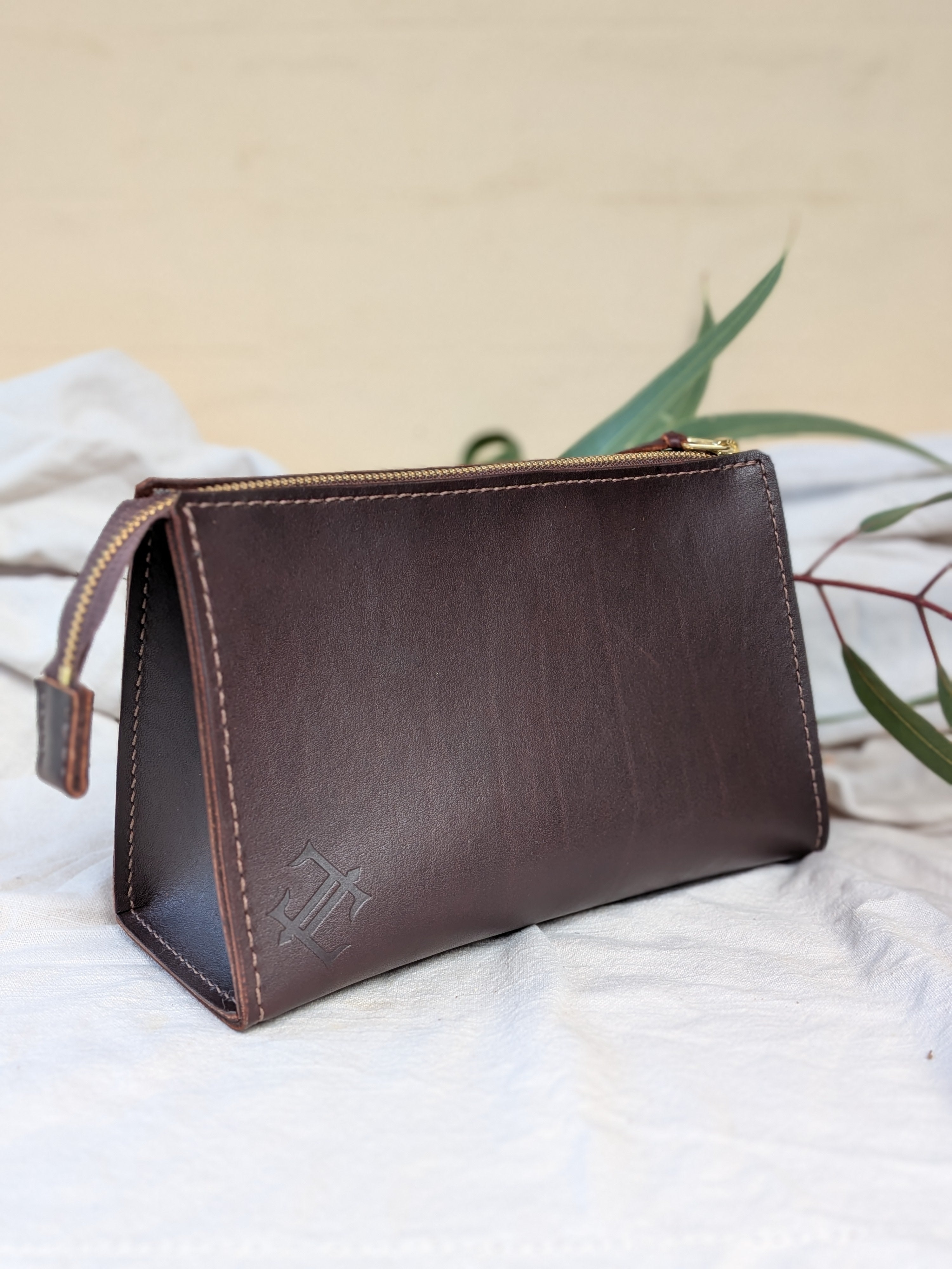 The Wayfarer in Molasses