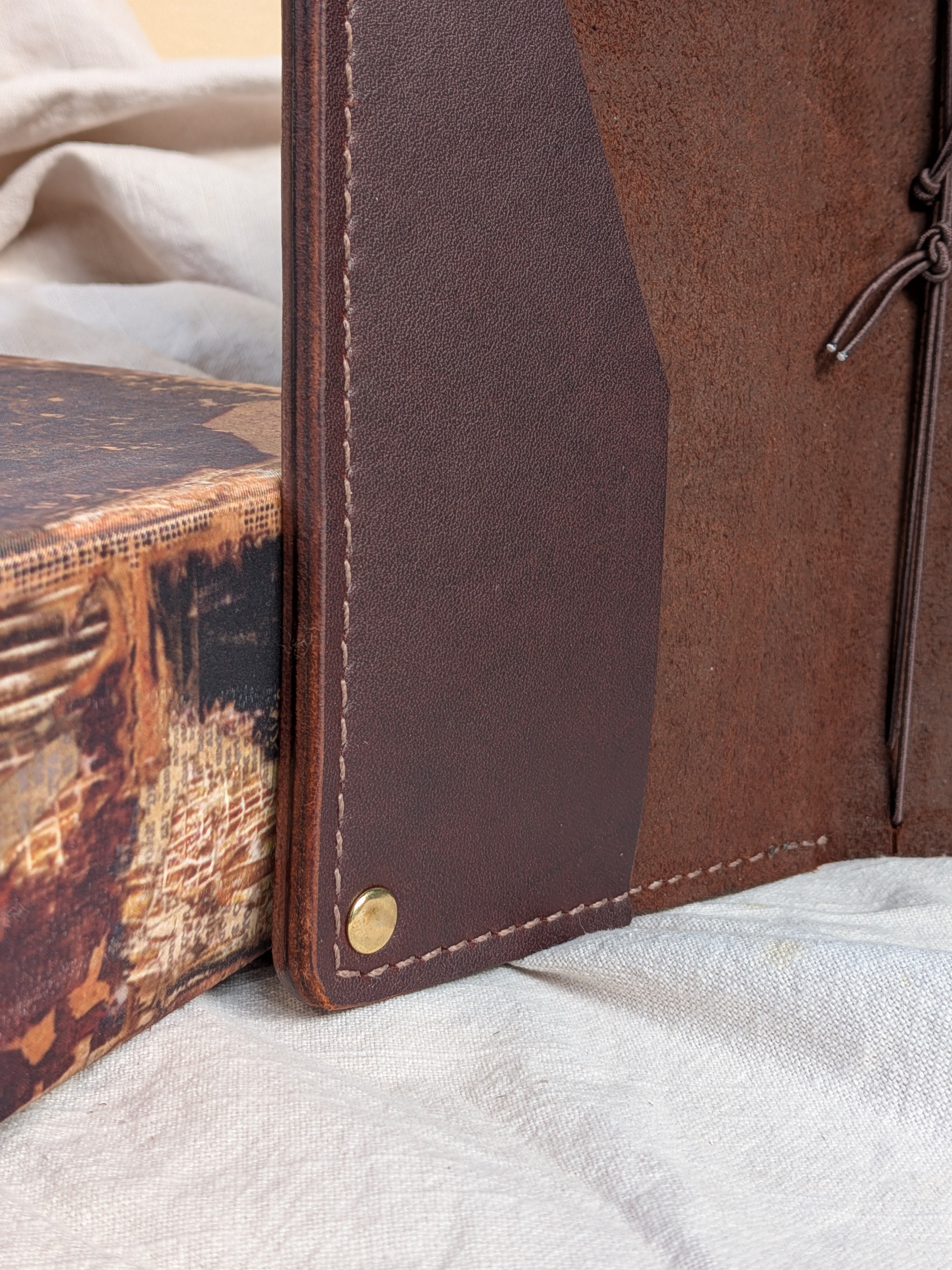 Traveler's Notebook Utility Cover in Espresso
