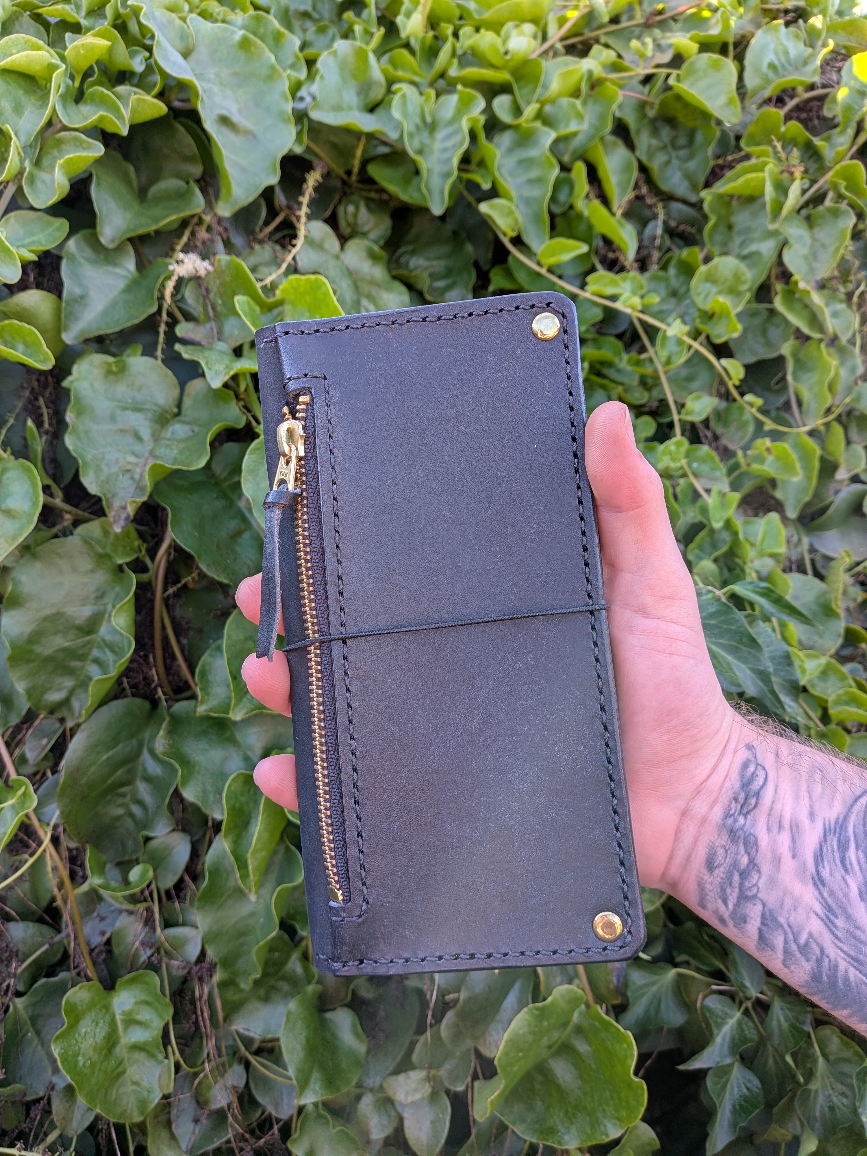 Weeks Utility Cover in Pitch Black