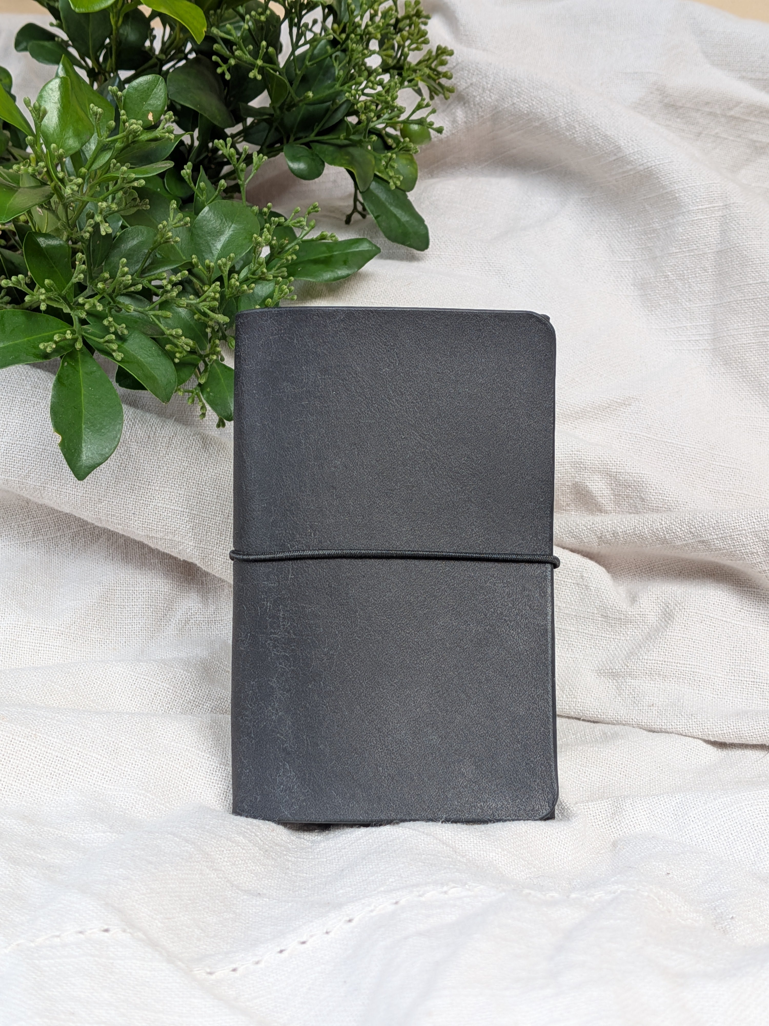 The Card Pouch in Black