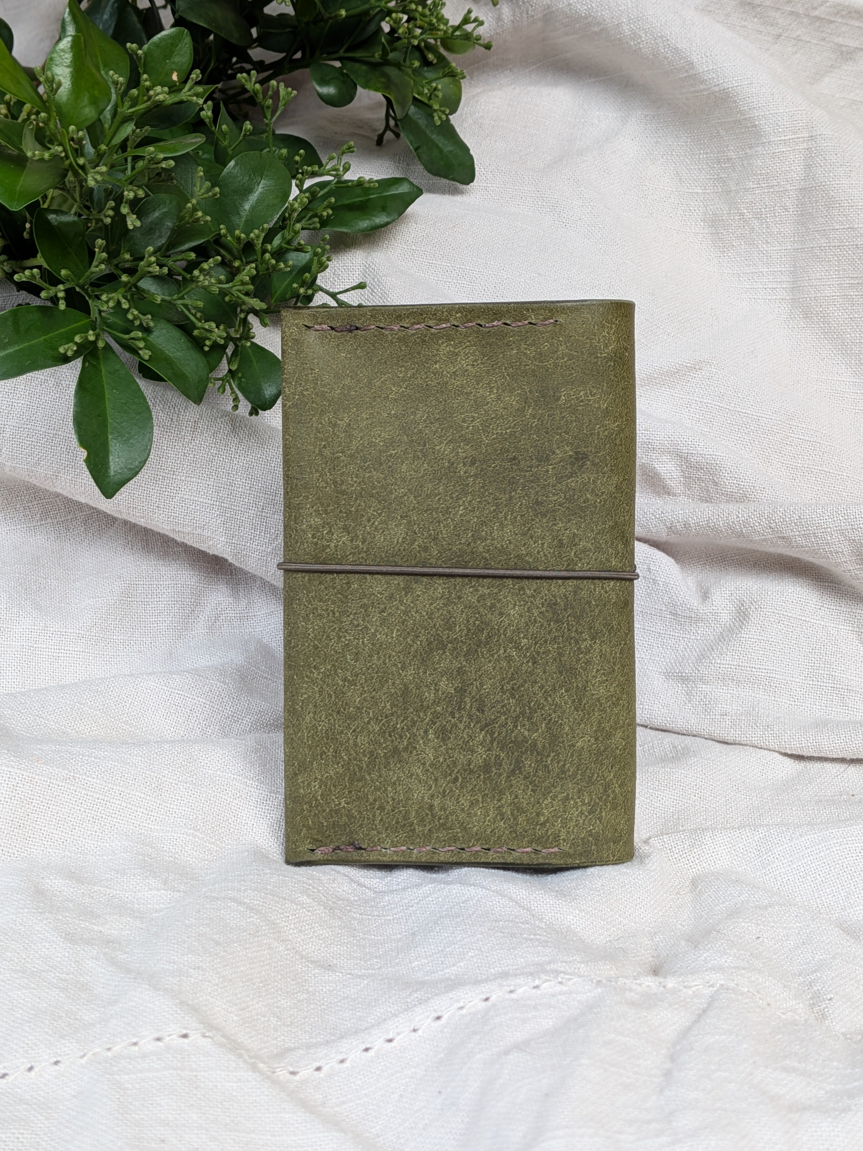 The Card Pouch in Olive