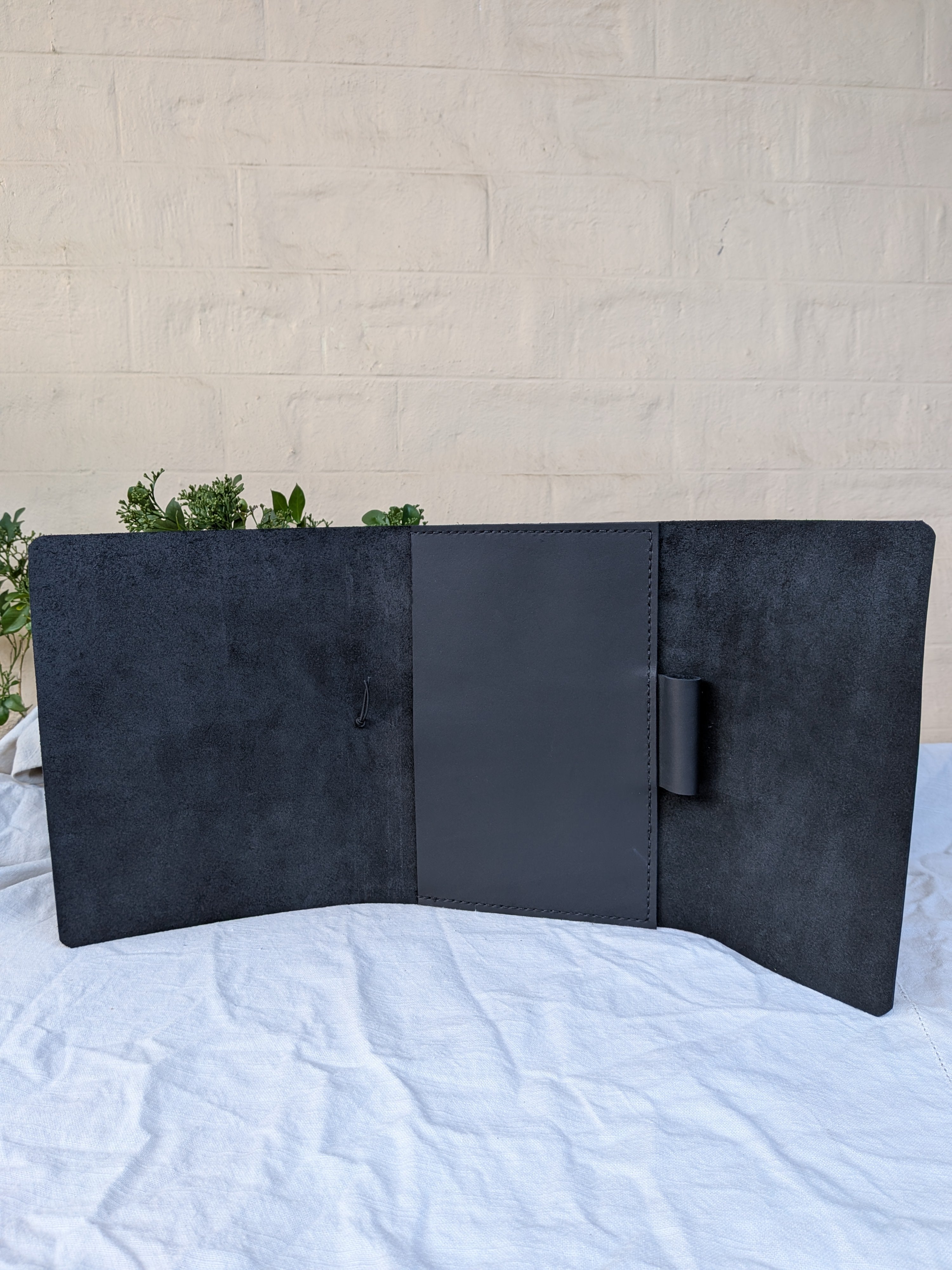 The Folio Cover A5 in Black