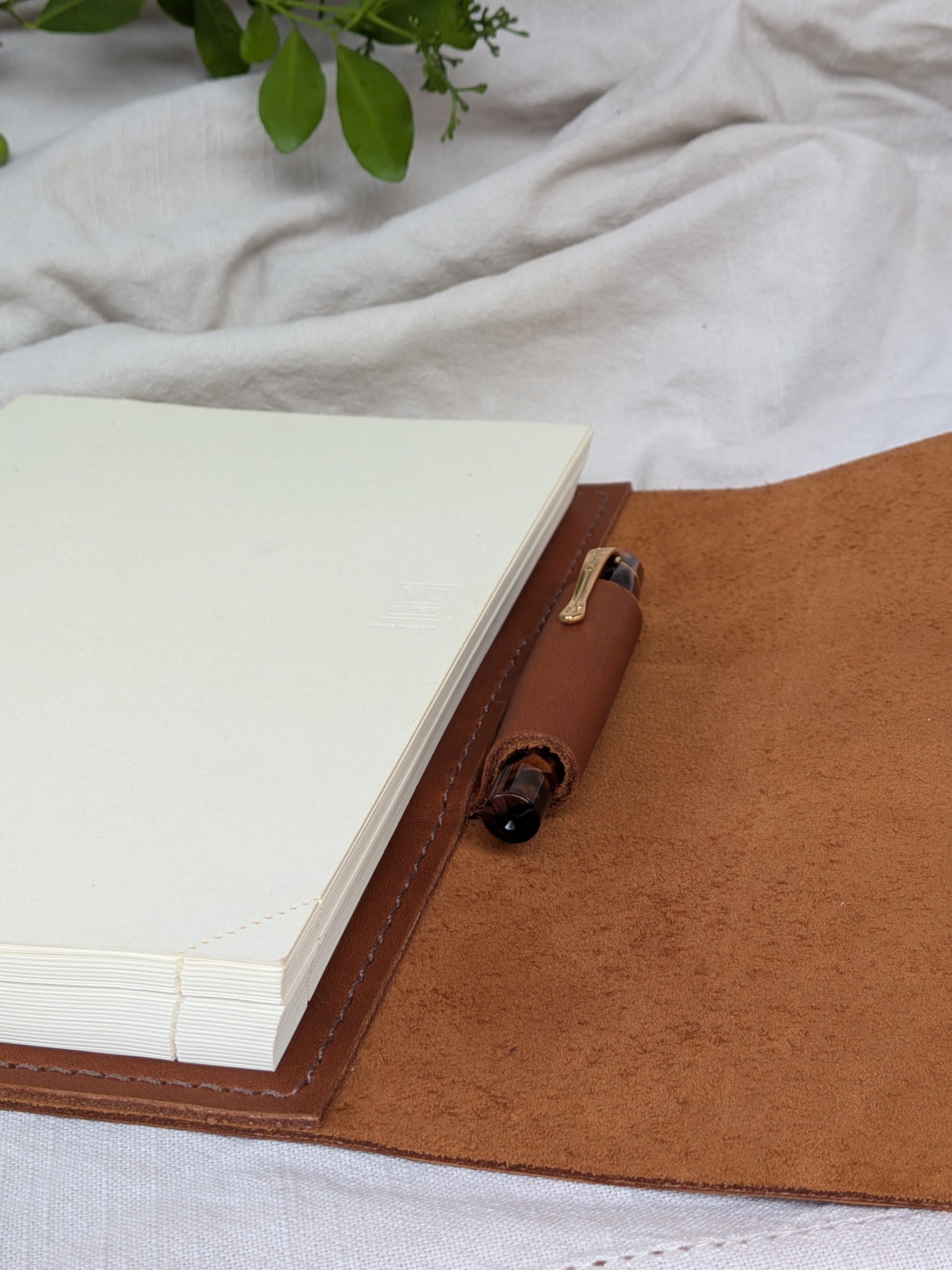 The Folio Cover A5 in Saddle Tan