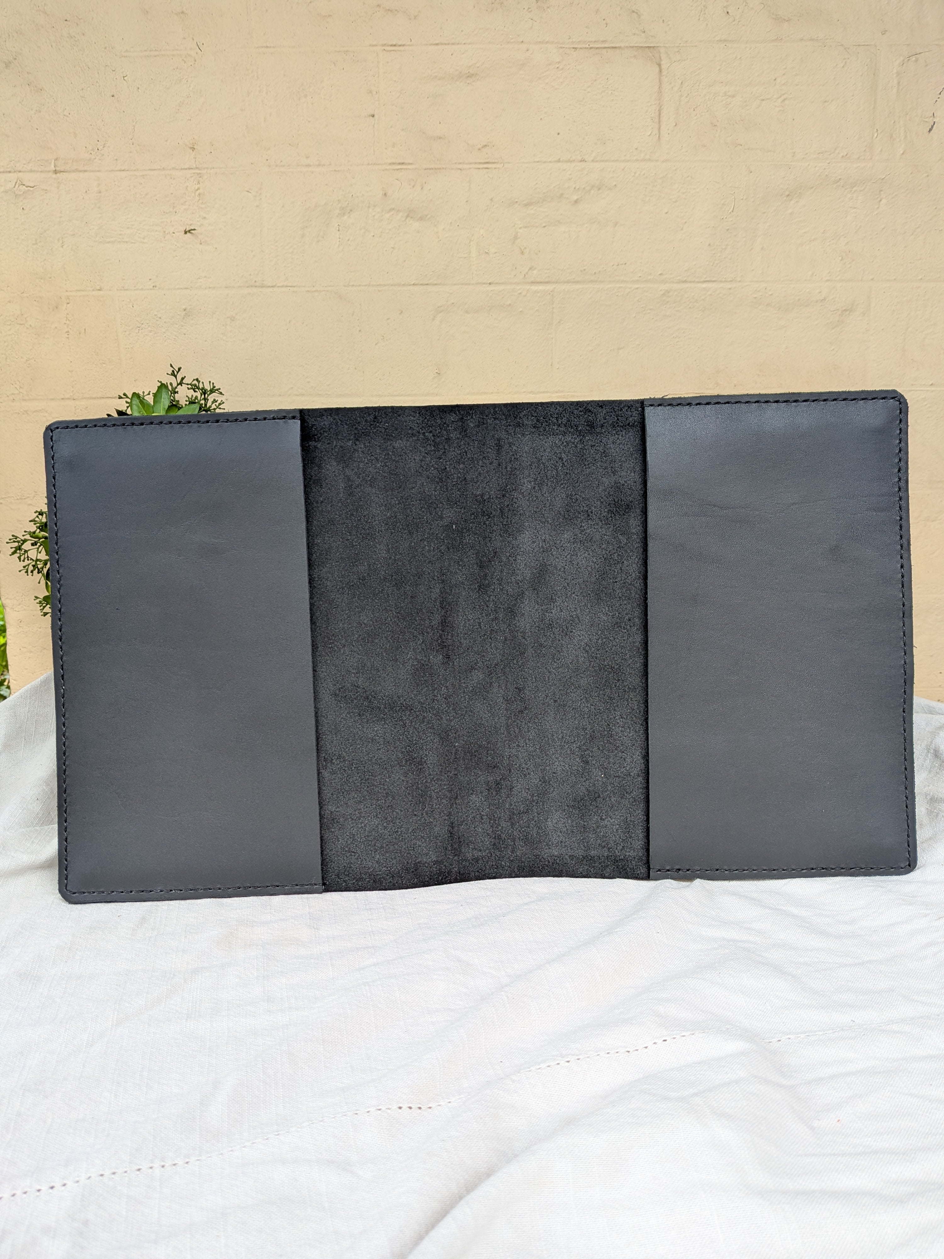 Aircrew Flying Logbook Cover in Black